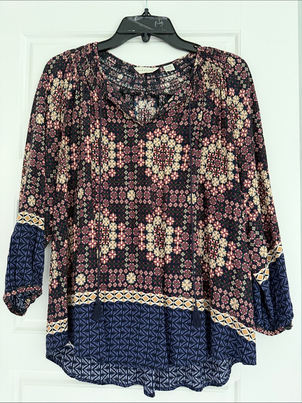 Anthropologie 11•1•Tylho Navy, Pink & Cream Boho Medallion Peasant Blouse